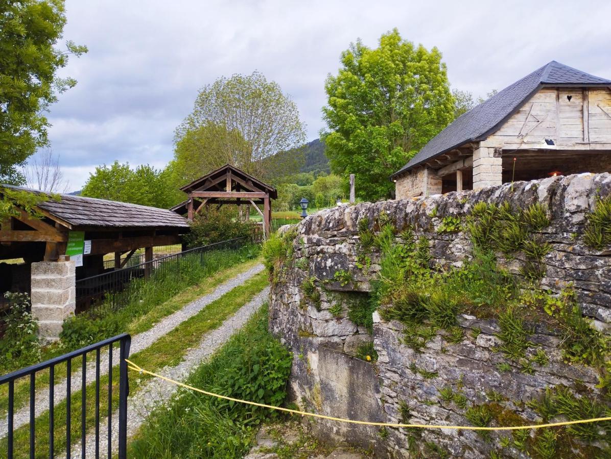 Chambres D'Hotes Le Moulin D'Auxillac La Canourgue Camera foto